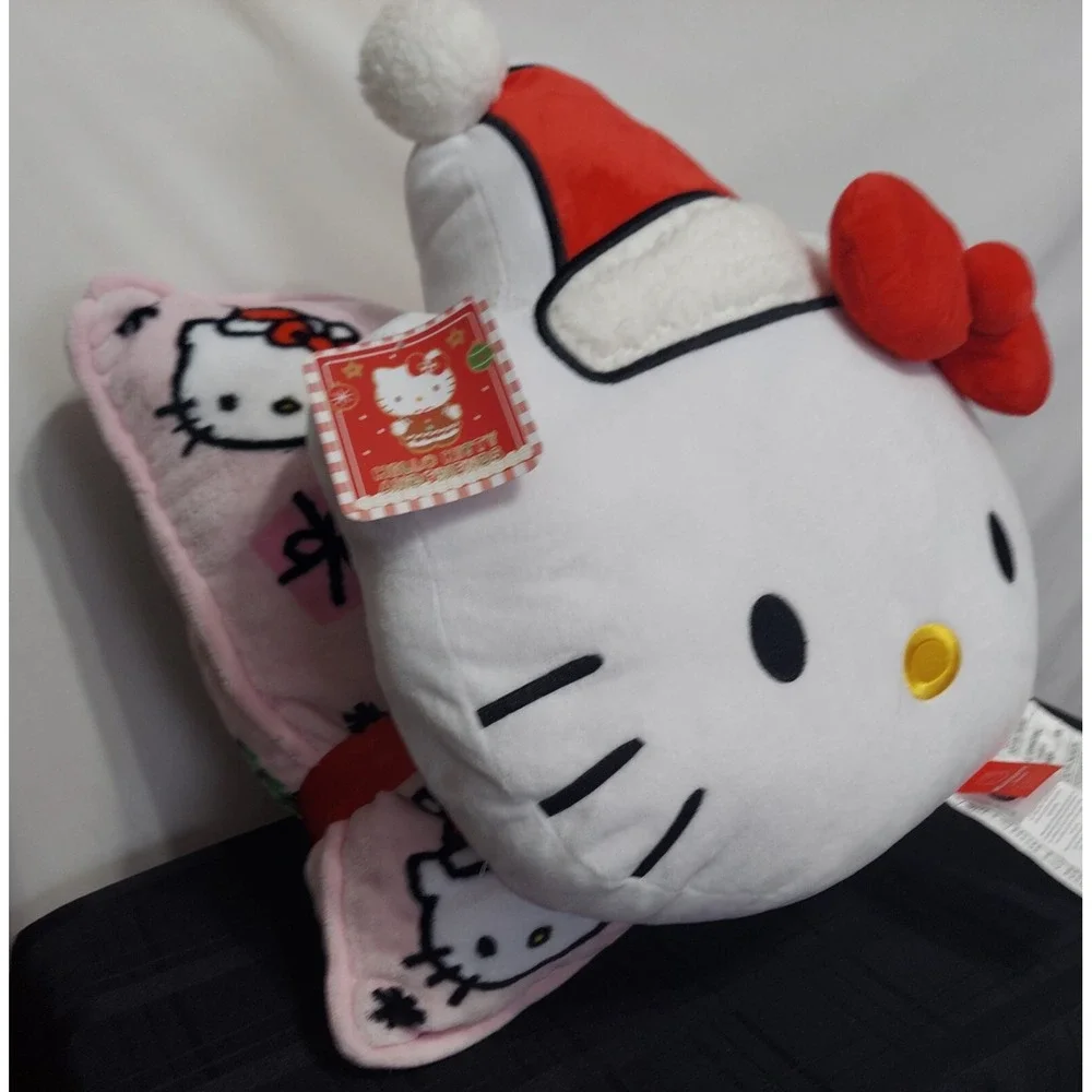 NEW Hello‎ Kitty 2 Pack Decorative Pillows Sanrio Christmas